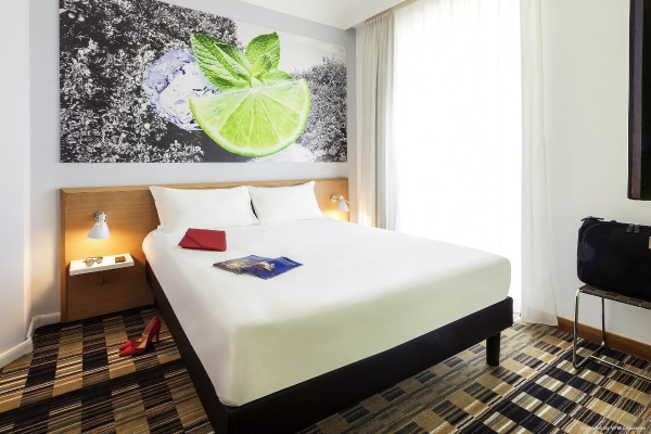 Hotel ibis Styles Napoli Garibaldi